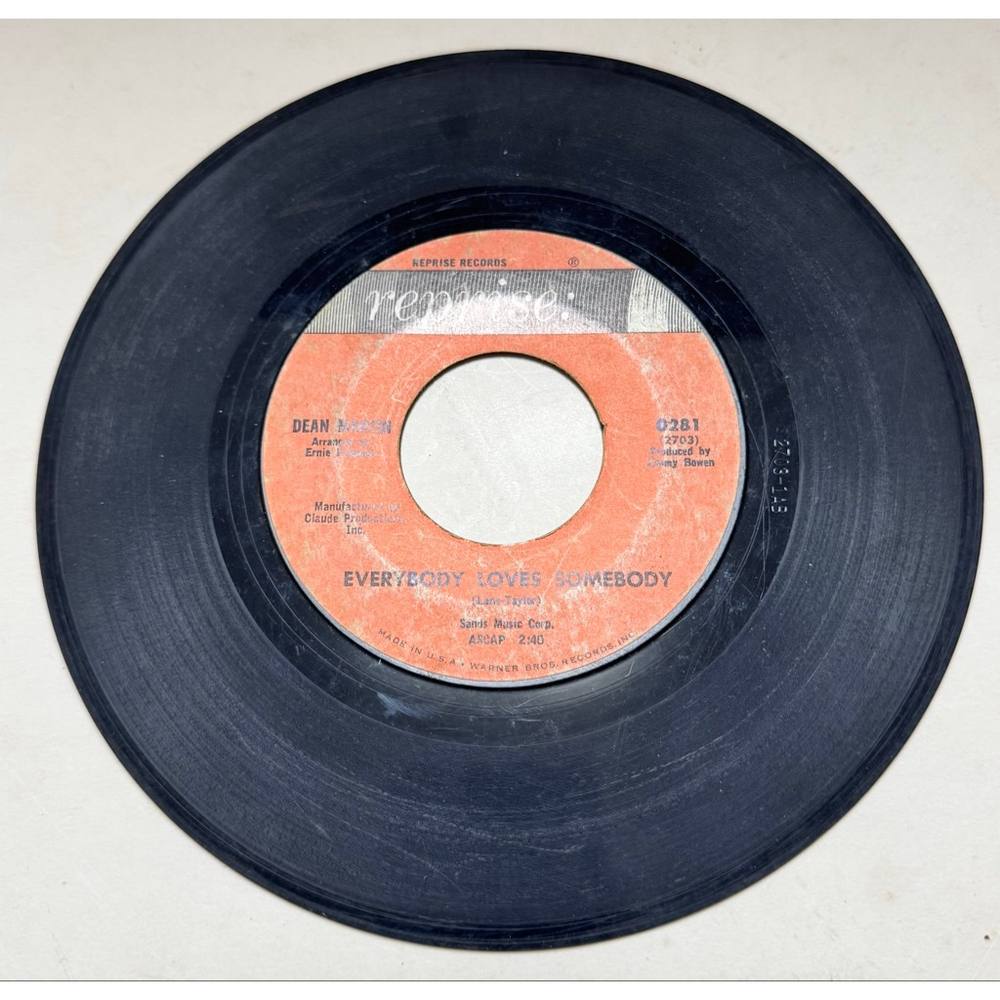1964 reprise Records 45 RPM Dean Martin “Everybody Loves Somebody”